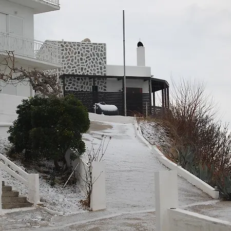Asmini Pefki (Evia)
